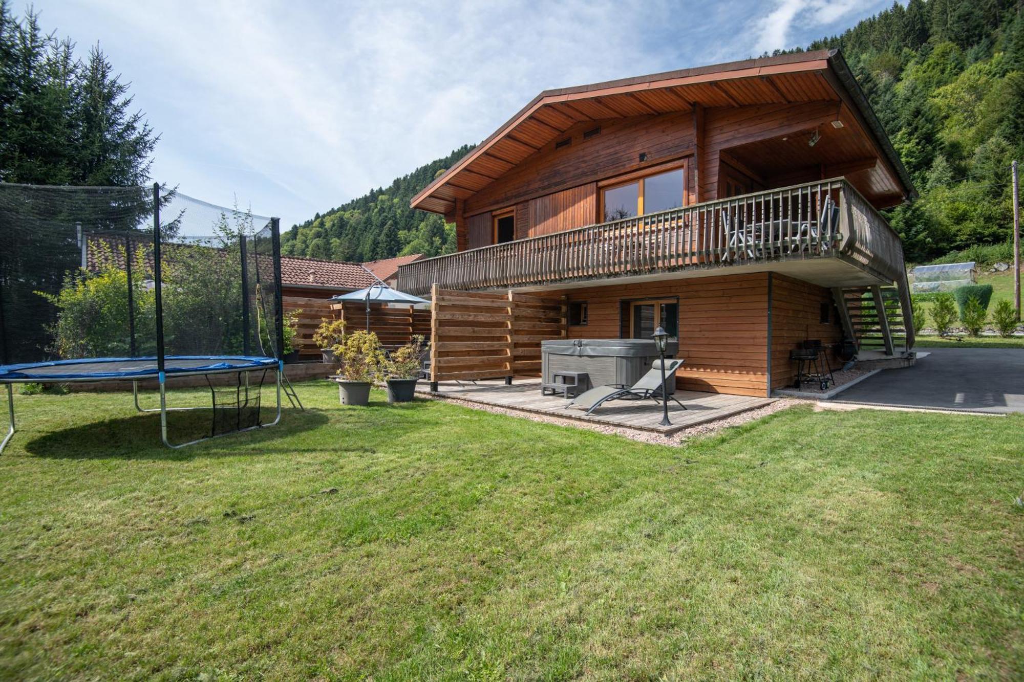 Chalets Du Bouchot & Jacuzzi Privatif Proximite Gerardmer & La Bresse Rochesson Exterior photo